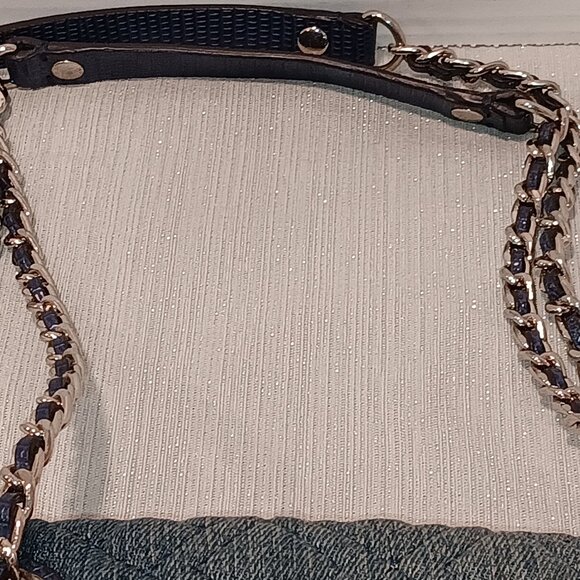 Vintage Y2K GUESS quilted Denim Shoulder Bag double chain handle flap front - Picture 3 of 7